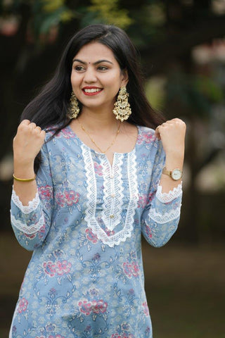 Udaan  Grey Pink  Floral  Cotton Kurti