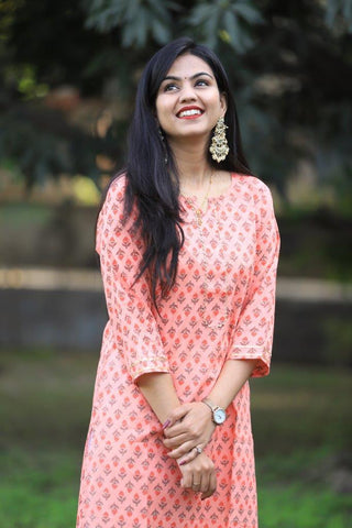 Udaan -Peach  Floral  Cotton Kurti